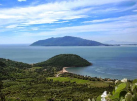 Khám phá Vũng Chùa – Đảo Yến – nơi an nghỉ của vị anh hùng dân tộc